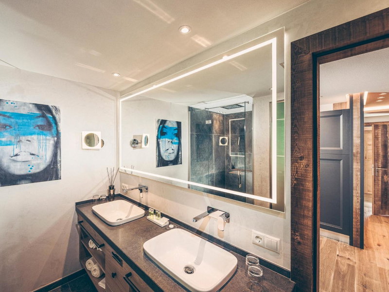 Hotel Bergkristall Zillertal - Adults Only, Hippach, Austria