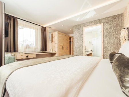 Hotel Bergkristall Zillertal - Adults Only, Hippach, Austria