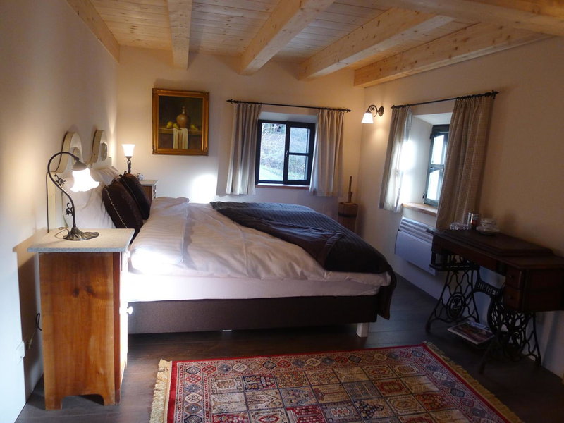 Heuholzmühle Privatzimmer, Elixhausen, Austria