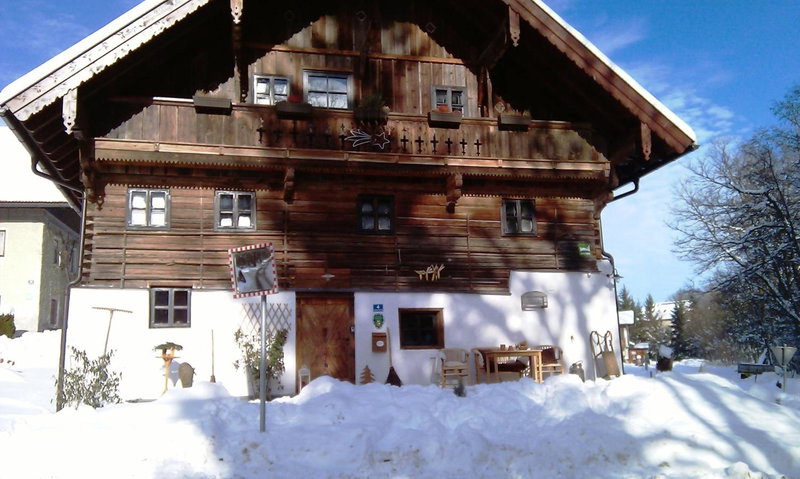 Heuholzmühle Privatzimmer, Elixhausen, Austria