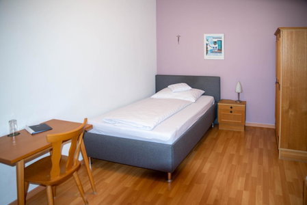 Pension Christine, Großweikersdorf, Austria
