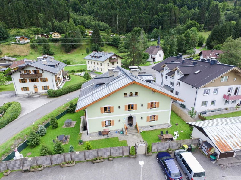 Familienappartements Eder - Free entry to Tauern SPA Kaprun included, Kaprun, Austria