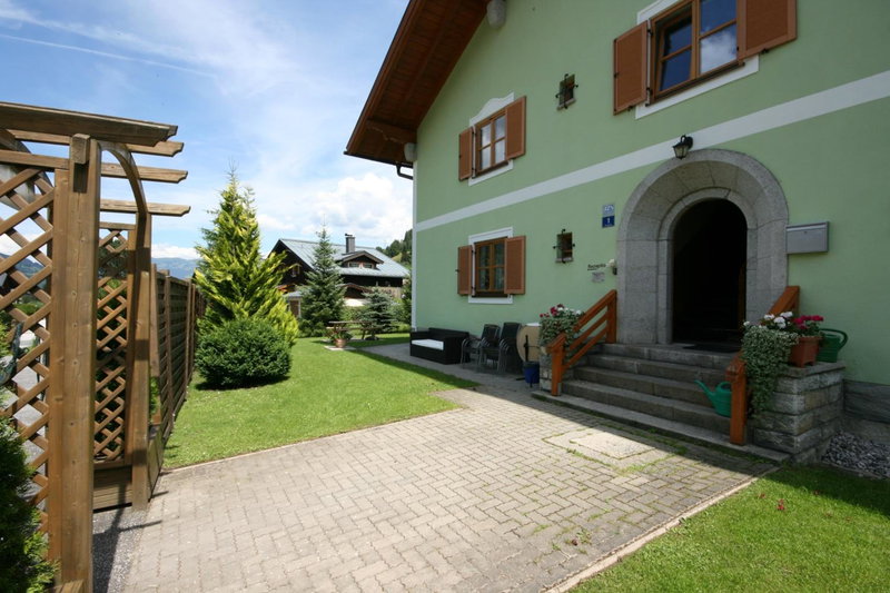 Familienappartements Eder - Free entry to Tauern SPA Kaprun included, Kaprun, Austria