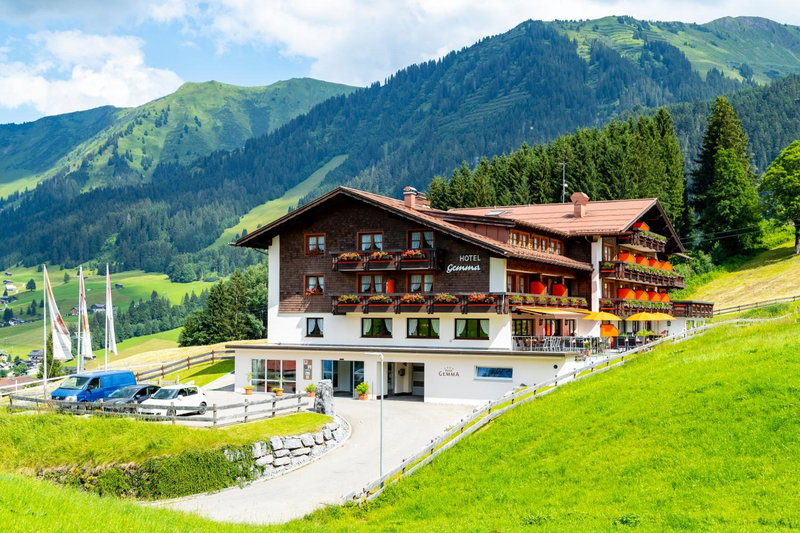 Hotel Gemma - Adults only, Hirschegg, Austria