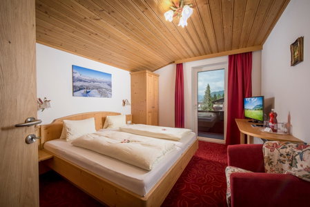 Familienhotel Central, Sankt Johann in Tirol, Austria