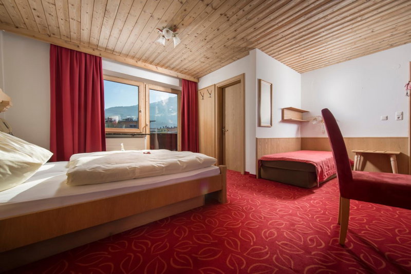 Familienhotel Central, Sankt Johann in Tirol, Austria