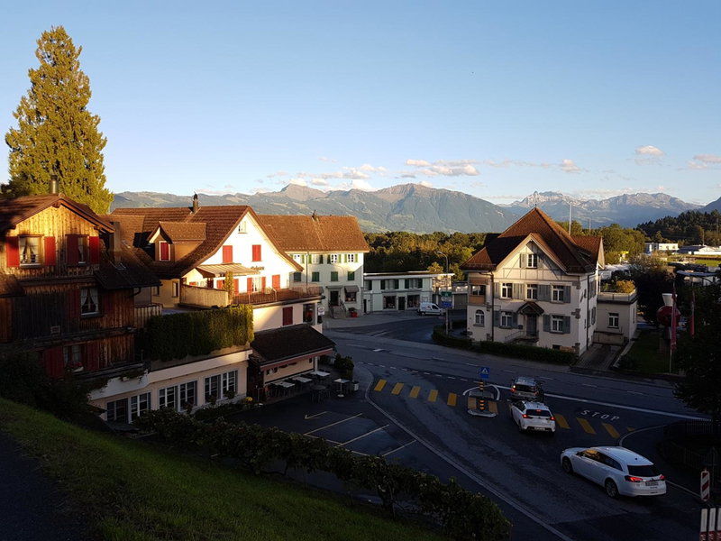 Gasthaus zum Ochsen, Neuhaus, Switzerland