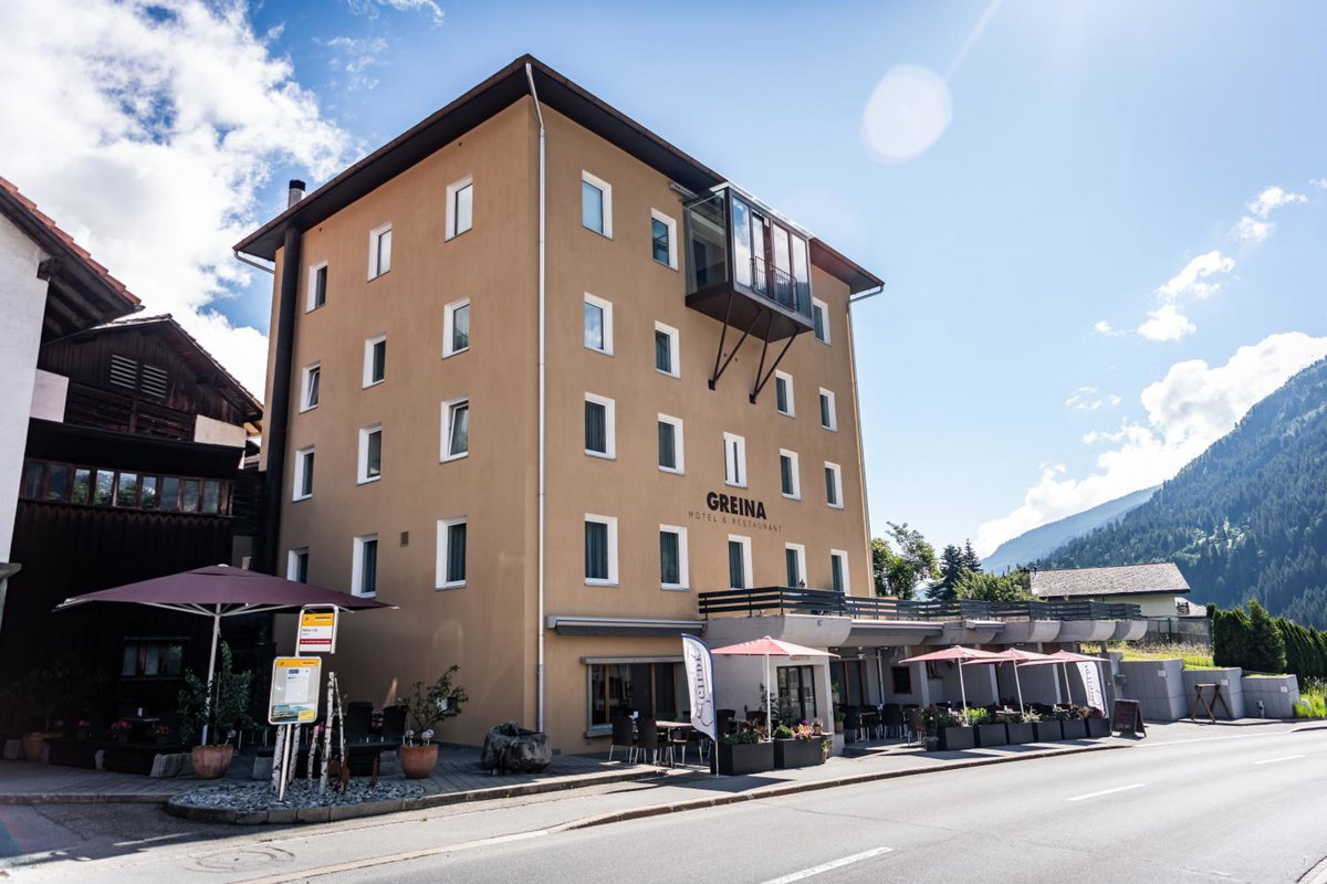 Hotel · Hotel Greina, Rabius