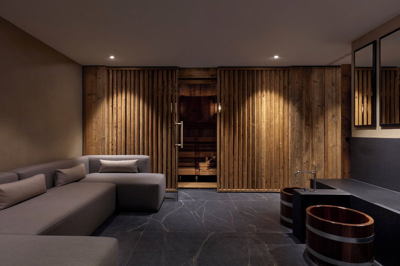Miiro The Mansard, Saanen, Switzerland
