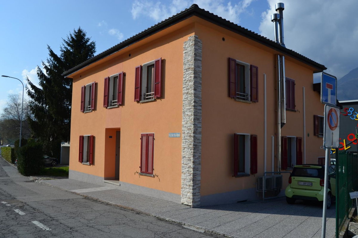 Casa Yoghi, Switzerland
