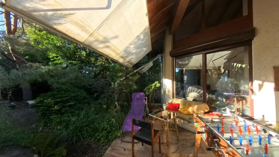 Gästezimmer in alternativer Kulturvilla, Aesch, Switzerland