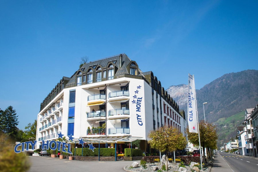City Hotel, Brunnen, Switzerland