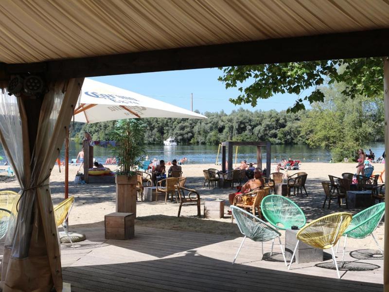 Authentic Stays - 6p-apartment, Eijsden, The Netherlands