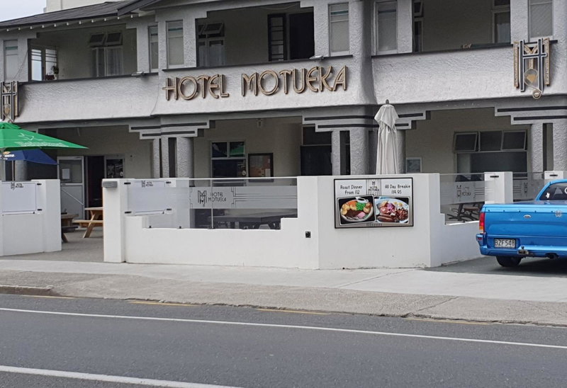 Hotel Motueka - Some weekends may have loud Live Music playing, Motueka, New Zealand