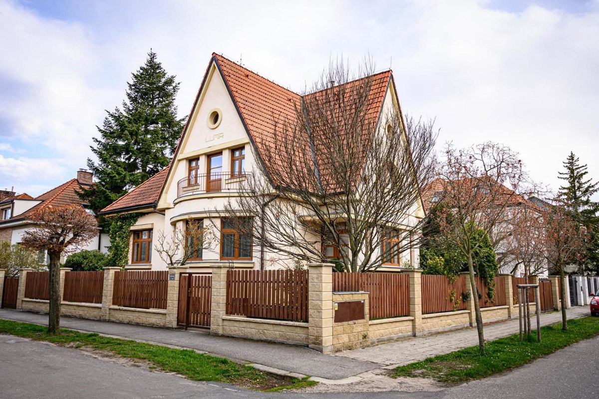 Vila Lumír, Czechia