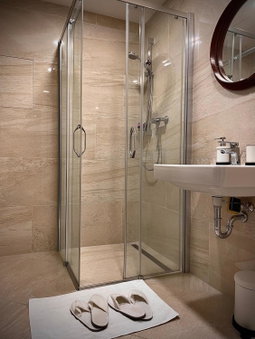 Harfa Apartment 30, Prague, Czechia