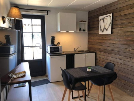 Le petit studio de l'espace bien être, Libin, Belgium
