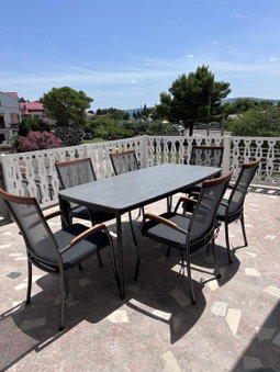 Apartmani 4 Palme, Starigrad-Paklenica, Croatia