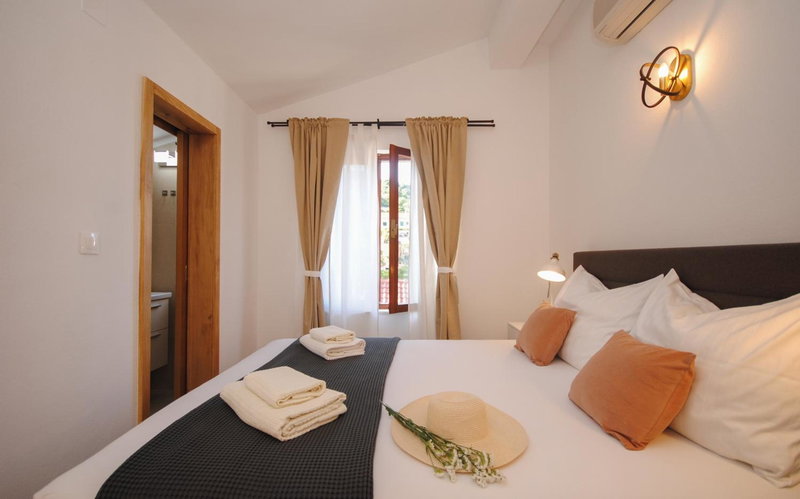 Apartments Dilk, Vis, Croatia