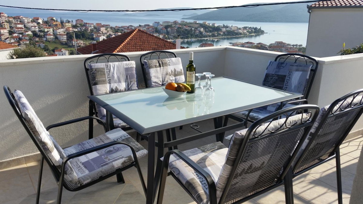 Hotel · Apartments Plejic, Seget Vranjica