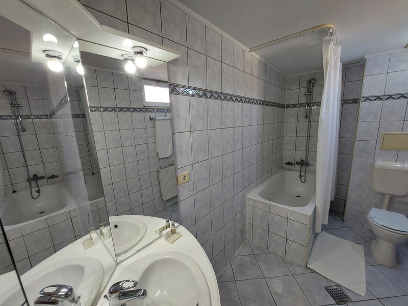 Hotel Egreta, Tulcea, Romania
