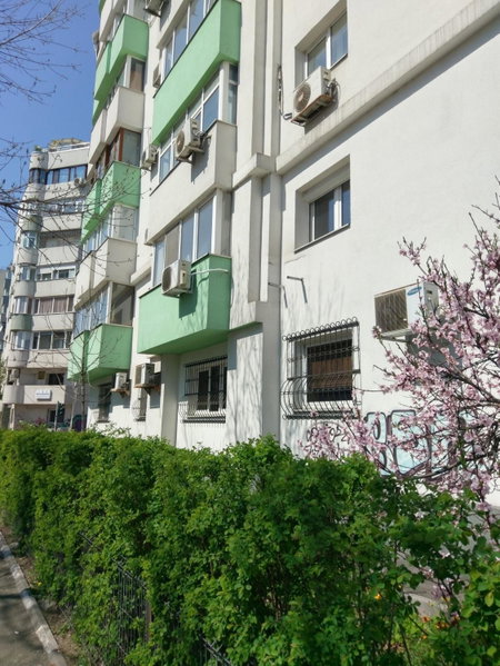 Stone Gate Apartment #1, Bucharest, Romania