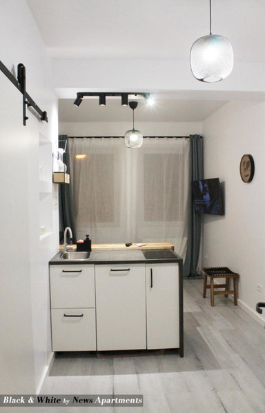 Black & White - News Apartment, Bucharest, Romania