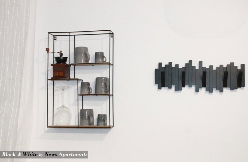 Black & White - News Apartment, Bucharest, Romania