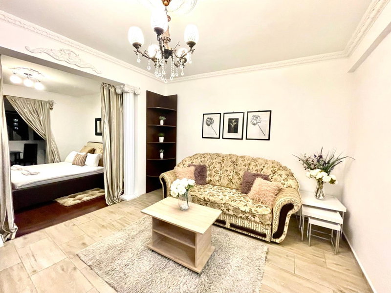 Baroq Central City Apartment, Bucharest, Romania
