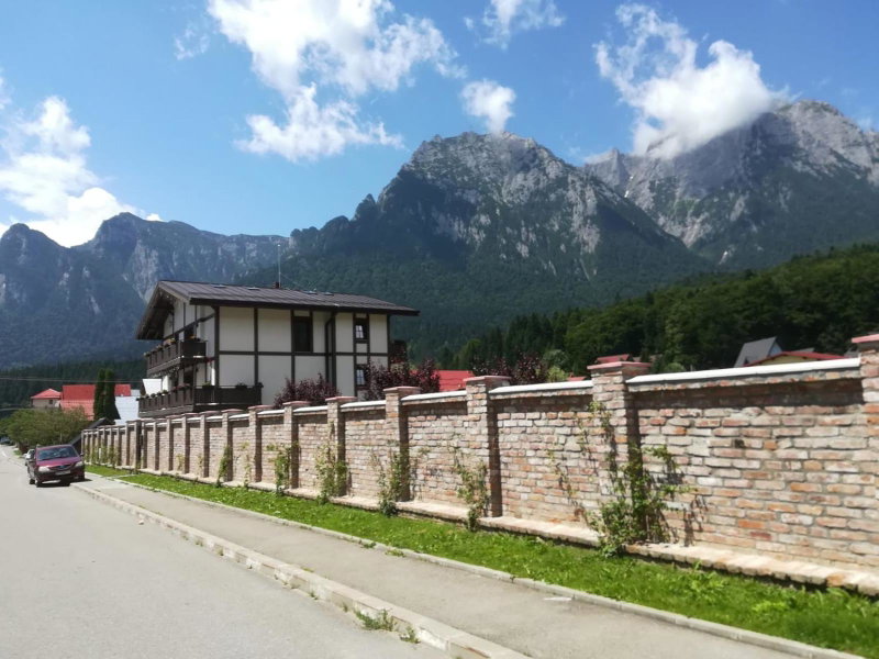 Vila Norbe, Buşteni, Romania