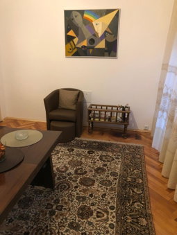 Practico, cómodo y céntrico., Gabrovo, Bulgaria