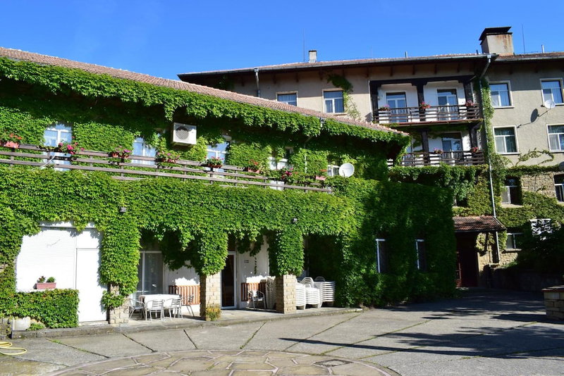 Balneo Hotel Lyulyatsi, Gabrovo, Bulgaria