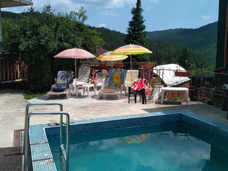 семеен хотел "НЕВЕН", Momin Prohod, Bulgaria