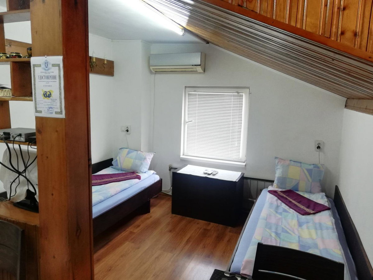 Hotel · Guest Room Asparuh, Troyan