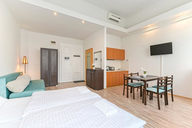 Világóra Apartman, Gyula, Hungary