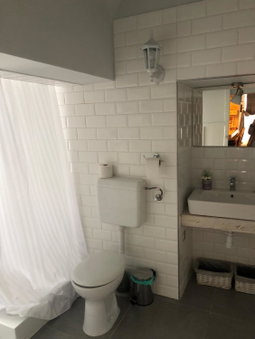 Godot Apartman, Miskolc, Hungary