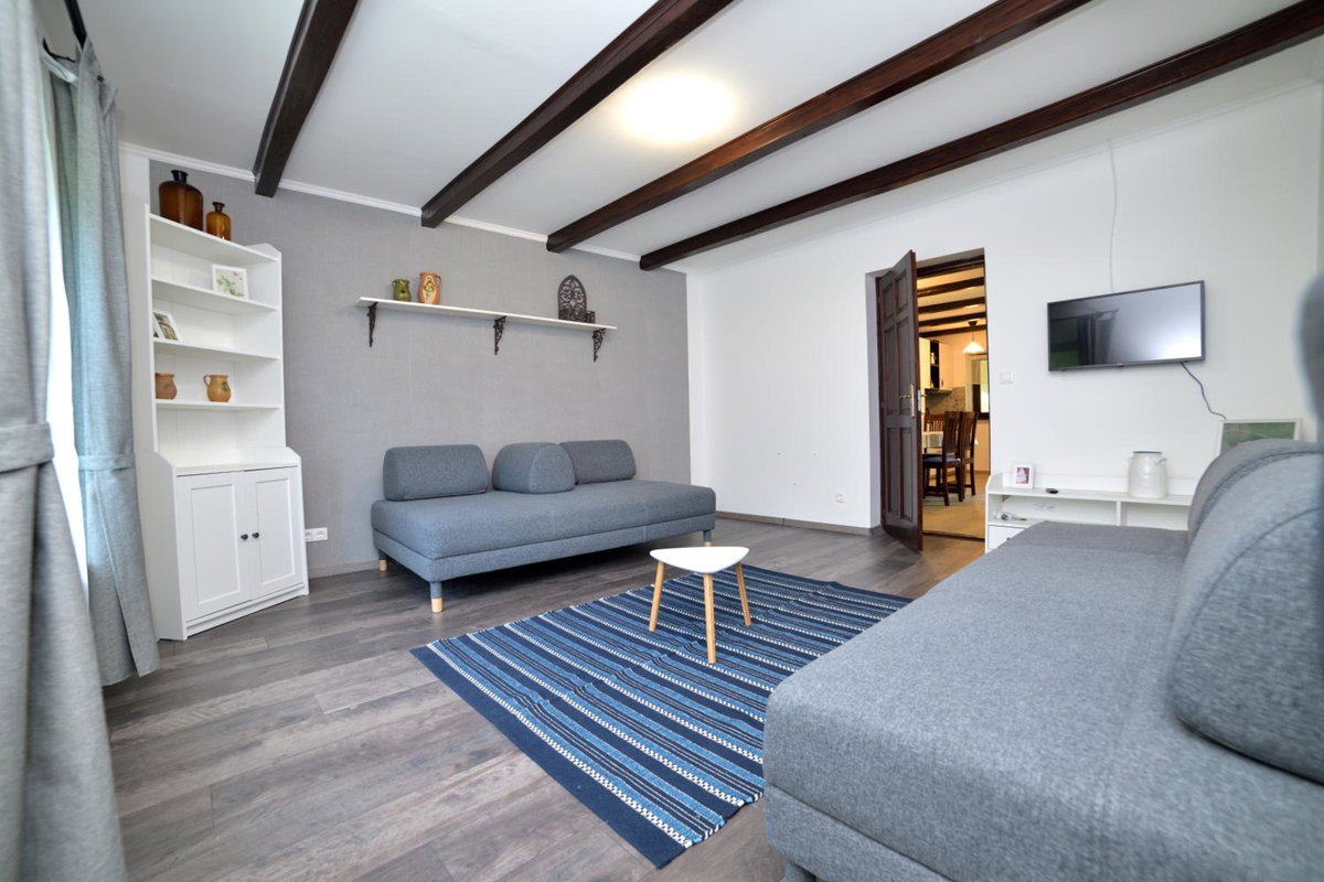 Hotel · TücsökTanya Vendégház, Csemő