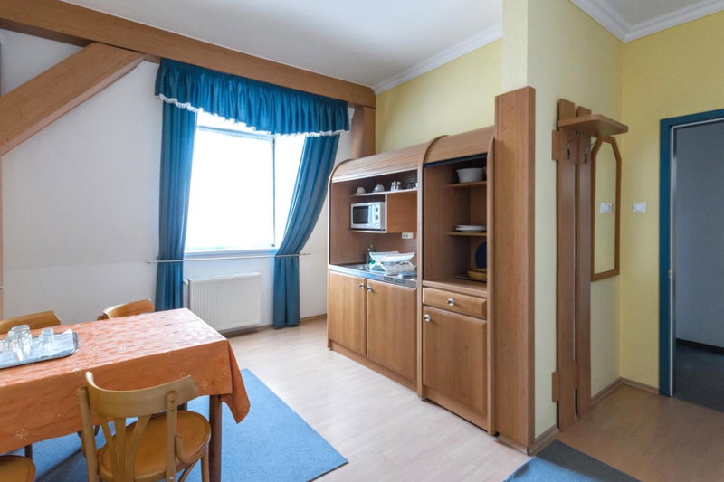 Kikelet Club Hotel, Miskolctapolca, Hungary