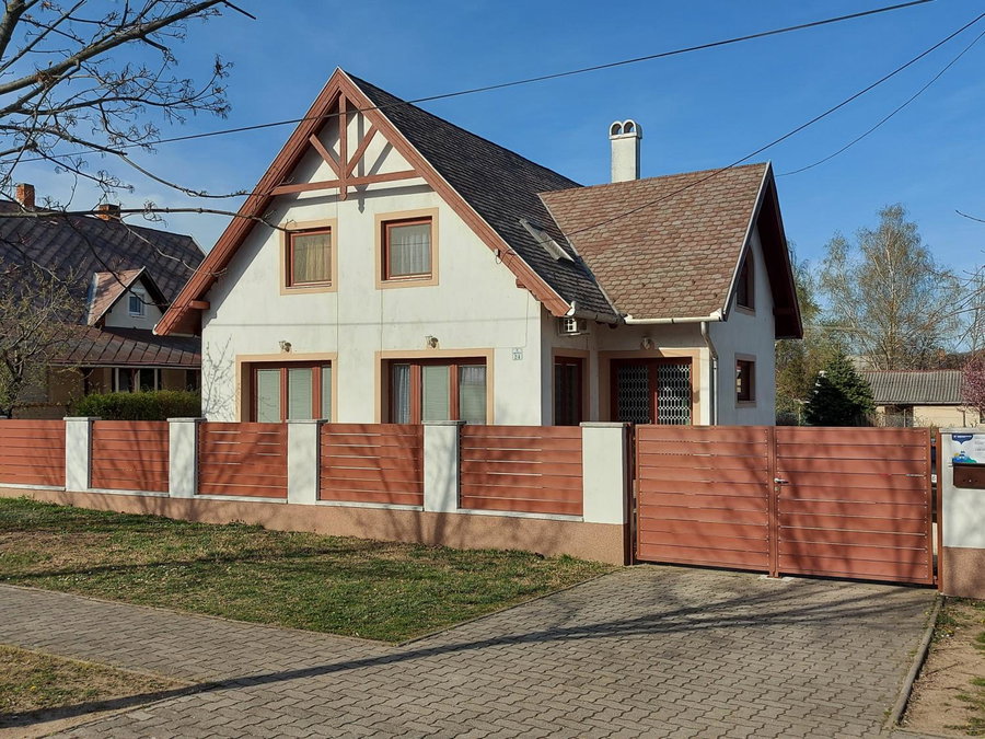 Aranykagyló Nyaralóház, Badacsonytomaj, Hungary