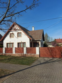 Aranykagyló Nyaralóház, Badacsonytomaj, Hungary