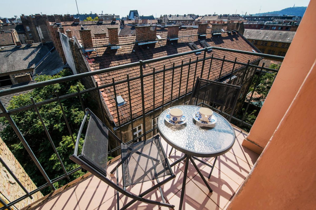 Hotel · Blaha Nice View Apartment, Budapest