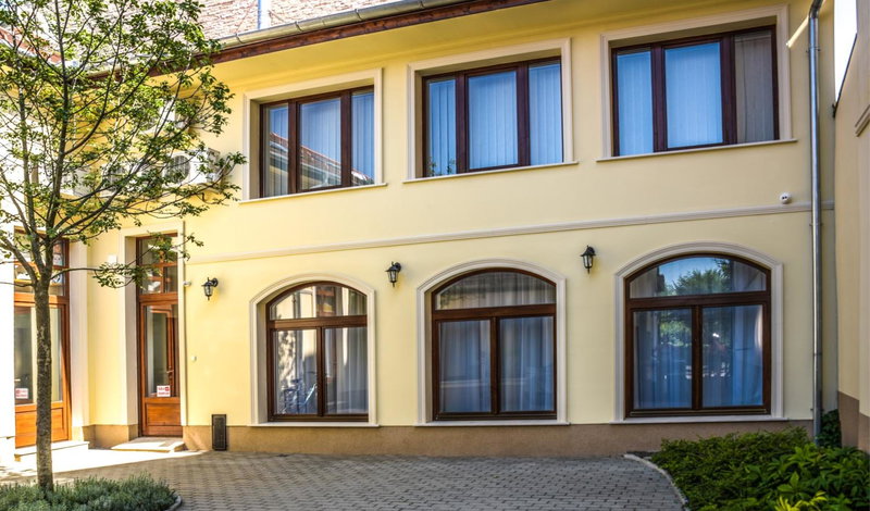 Centrum Apartman, Cegléd, Hungary