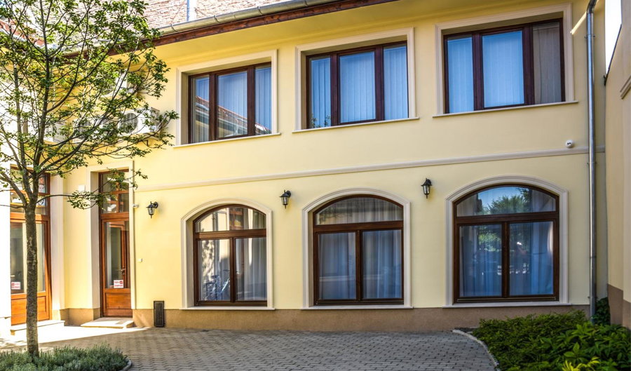 Centrum Apartman, Cegléd, Hungary
