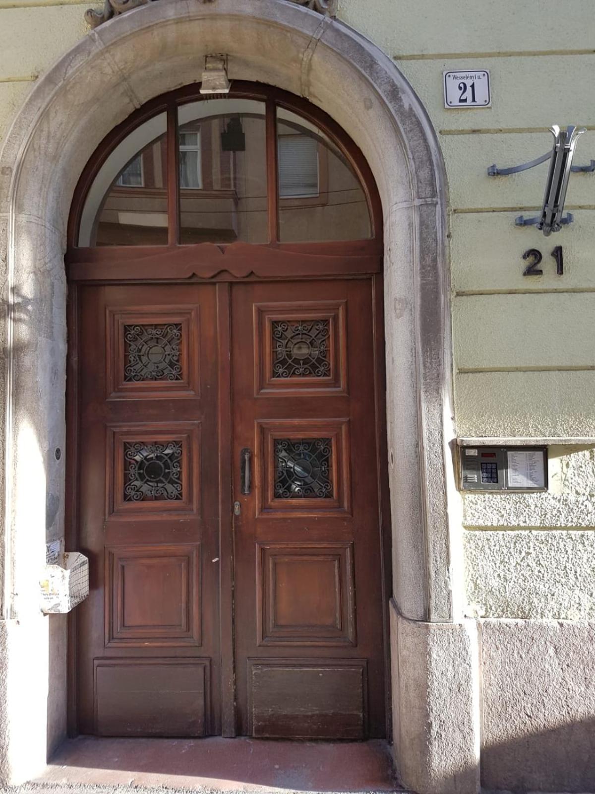 Hotel · BpR W21 Retro Home with balcony, Budapest