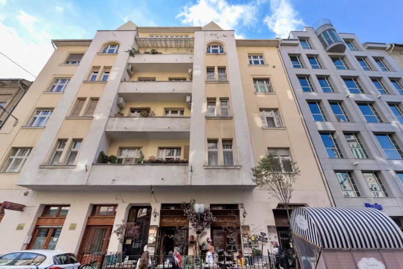 Corvina Apartment Budapest with FREE Private Parking, Budapest, Hungary