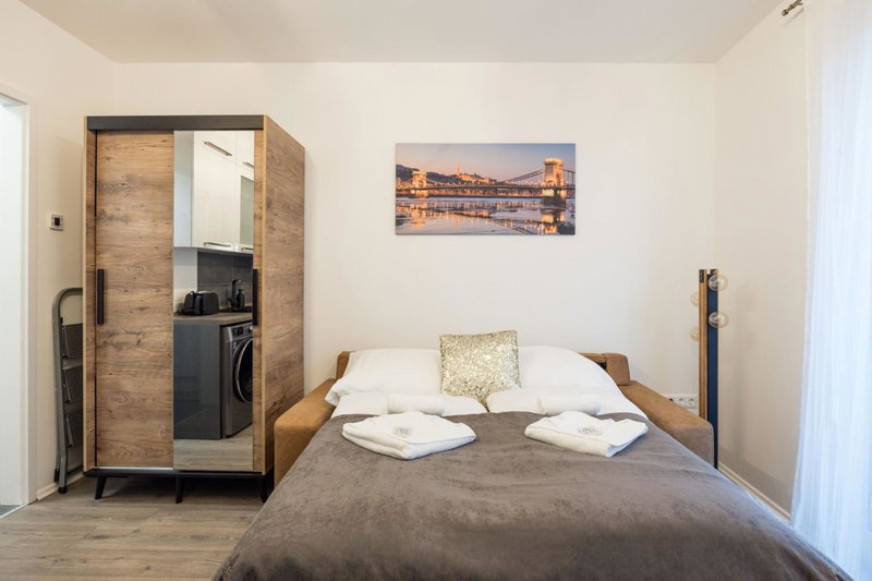 Central Sphere Apartment, Budapest, Hungary