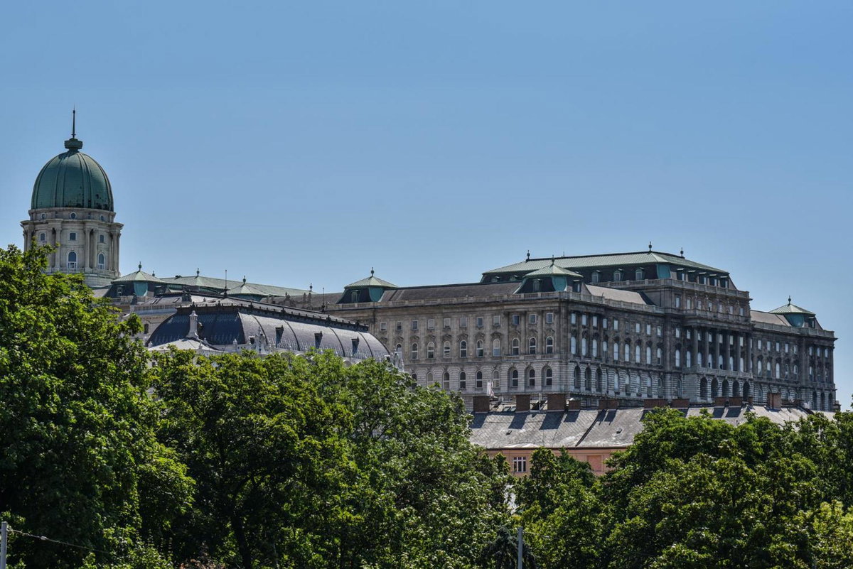 Hotel · Castle Apartment With Panoramic Balcony, Budapest