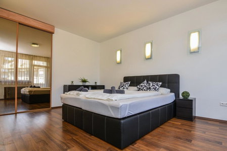 Castle Apartment With Panoramic Balcony, Budapest, Hungary