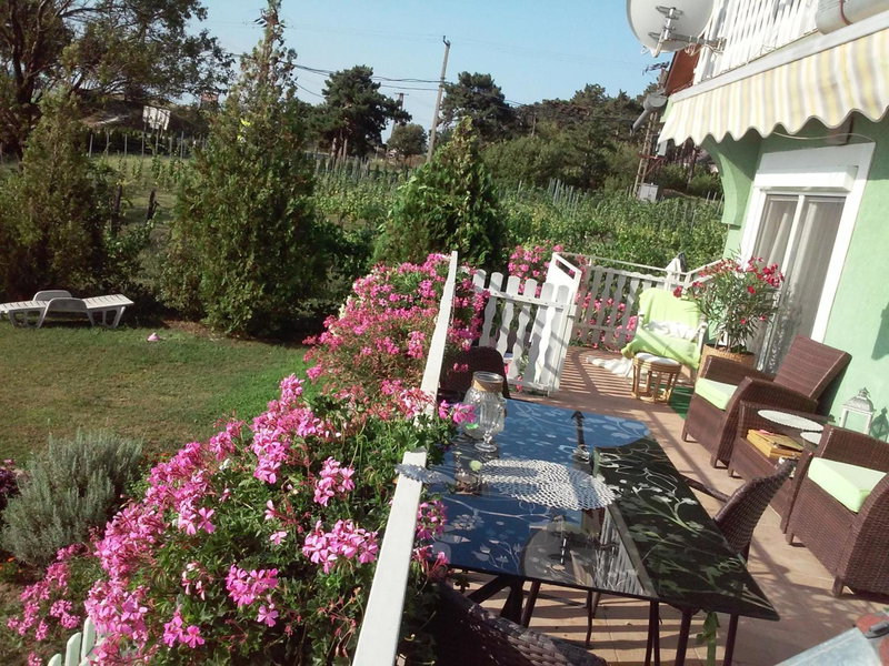 Holdfény Apartman, Balatongyörök, Hungary