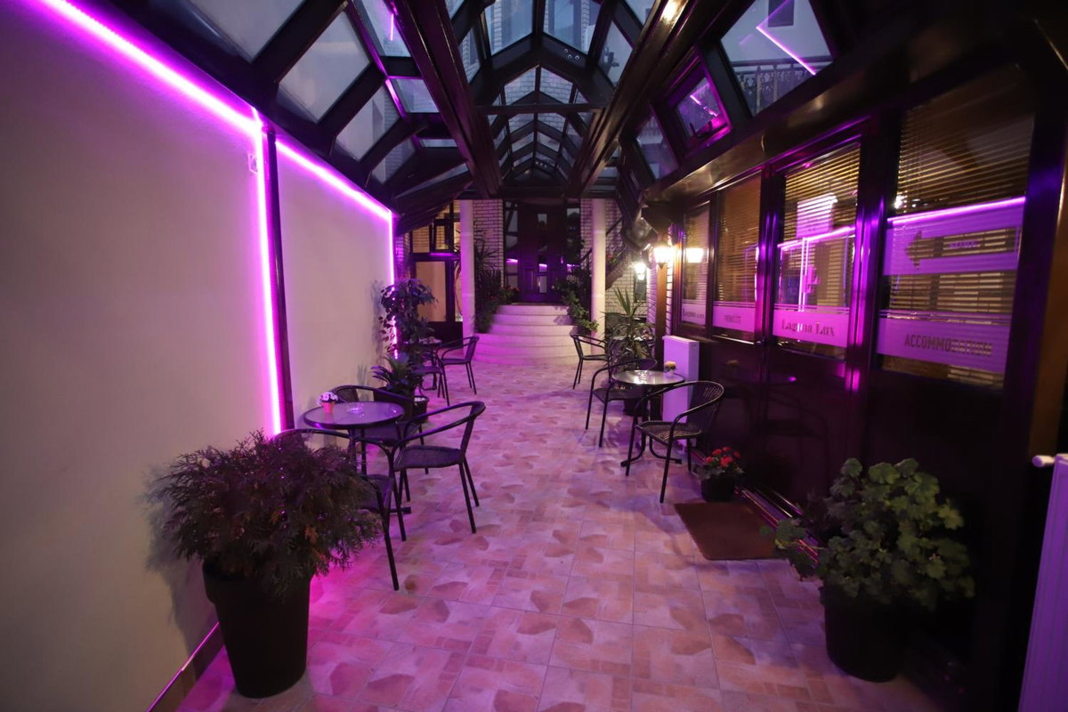 Garni Hotel Laguna Lux, Serbia